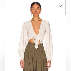 Victoria Top in Ivory - Superdown